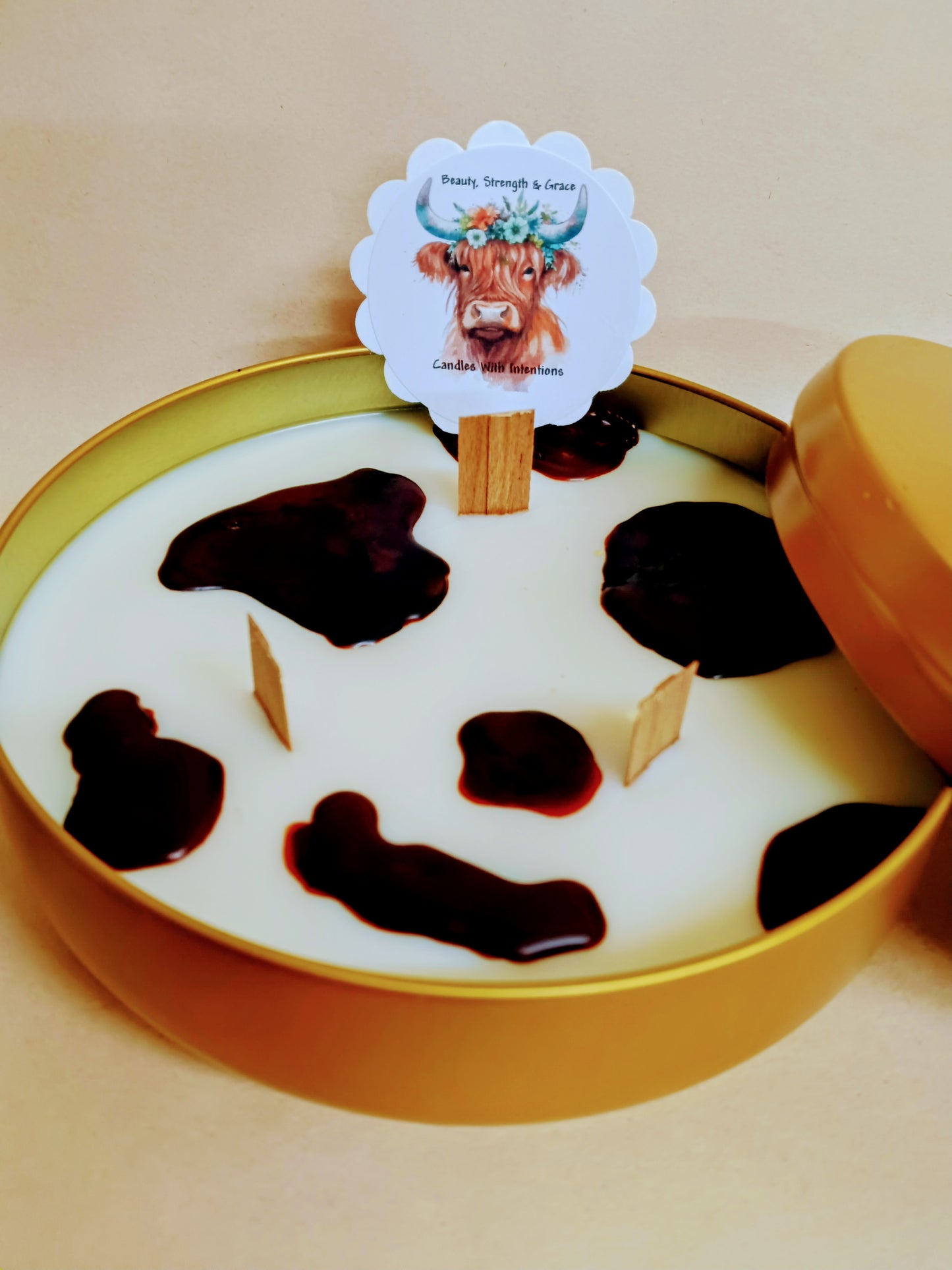 Cow Candle Beauty, Strength & Grace (Large 16oz tin)