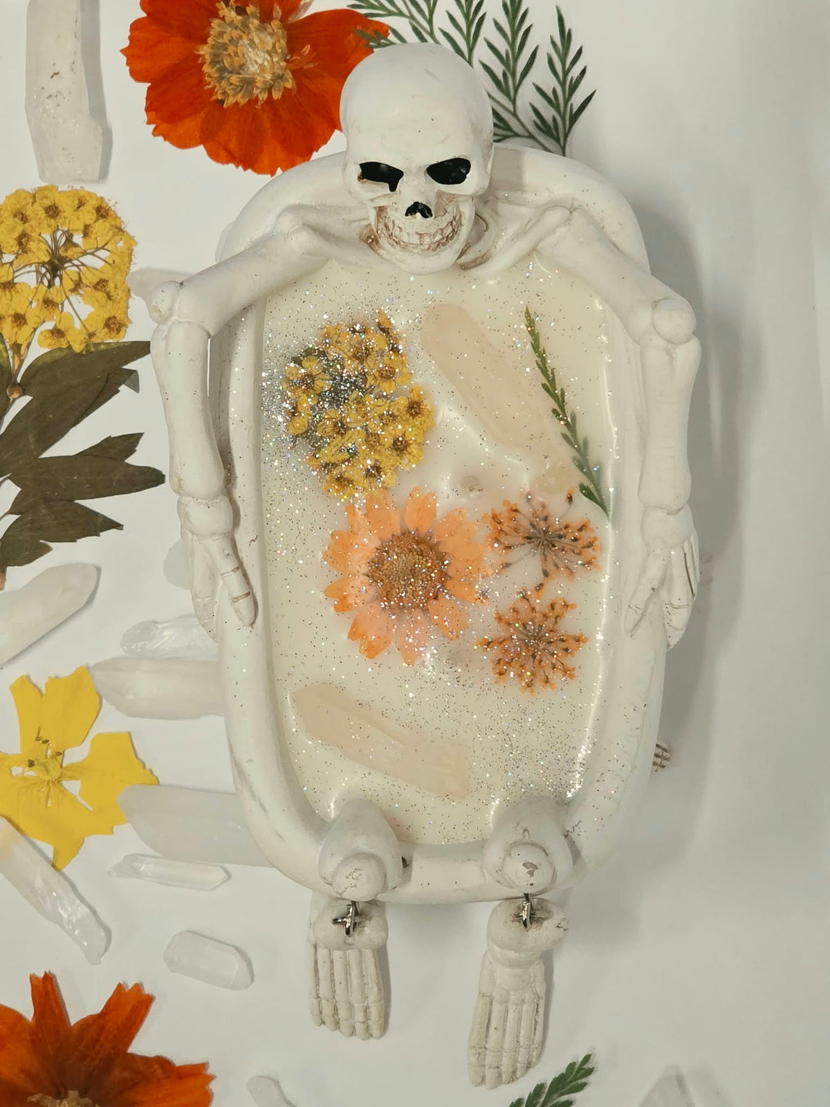 Skeleton bathtub candle