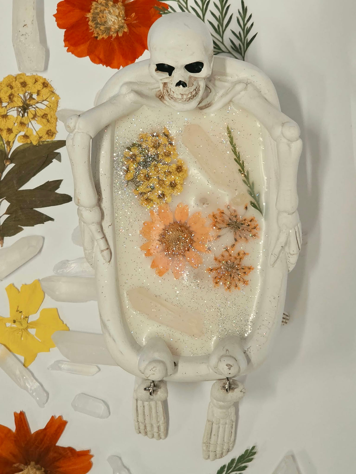 Skeleton bathtub candle