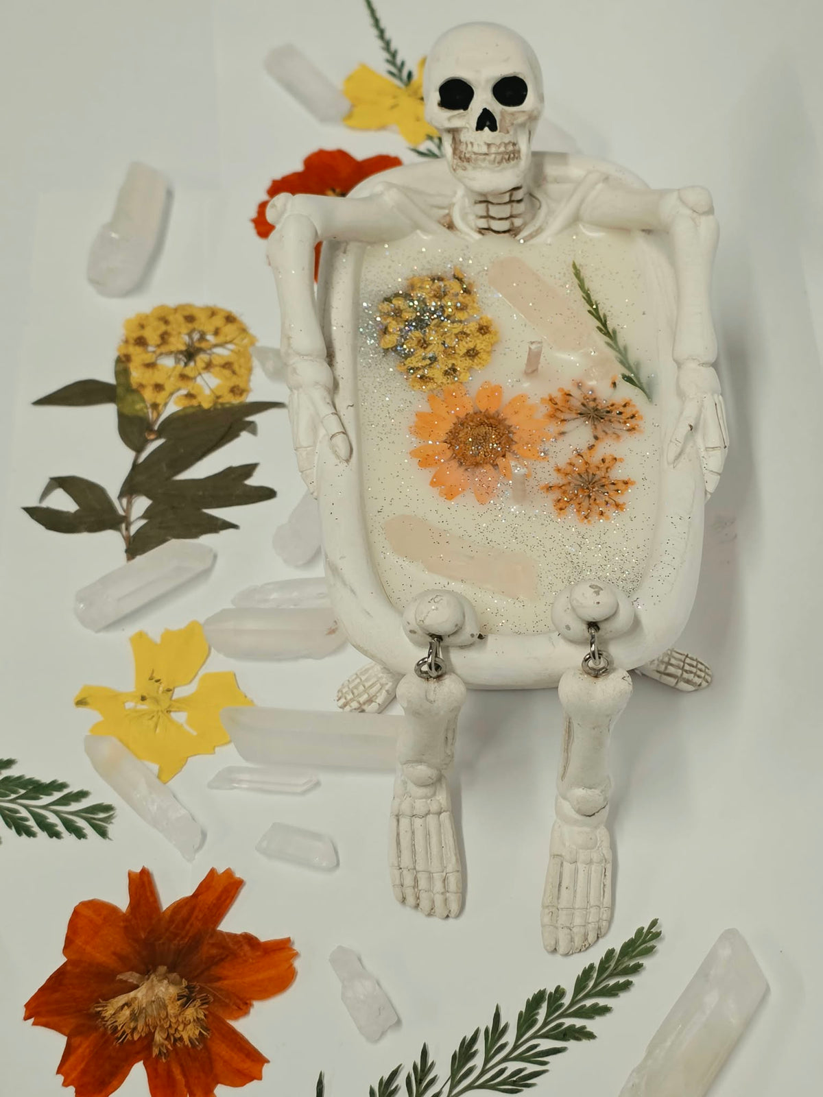 Skeleton bathtub candle